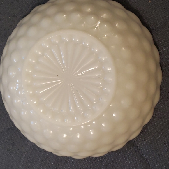 Source Unknown Other - White bubble milk glass bowl